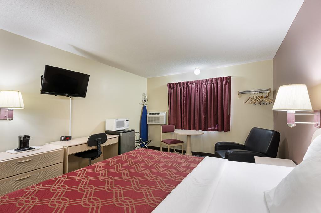 Econo Lodge Beatrice Extérieur photo