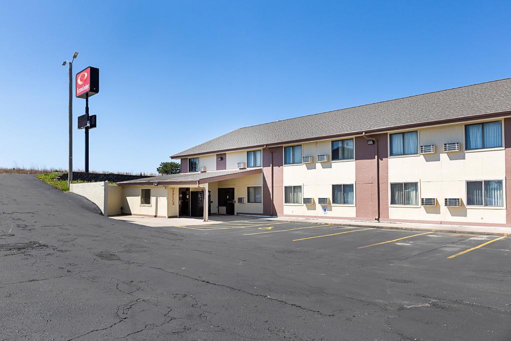 Econo Lodge Beatrice Extérieur photo
